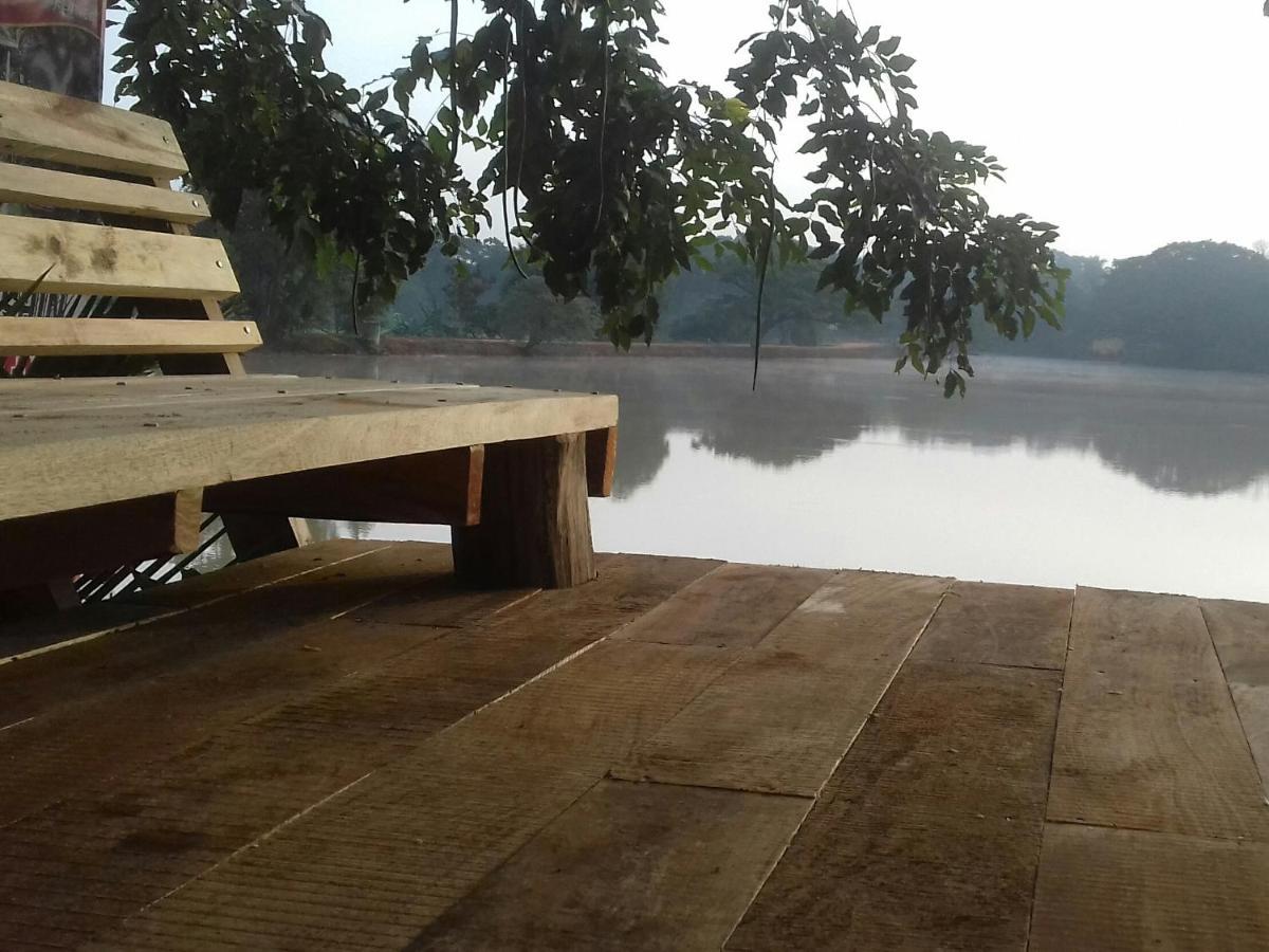 Shashin Lake Resort Дамбула Екстериор снимка